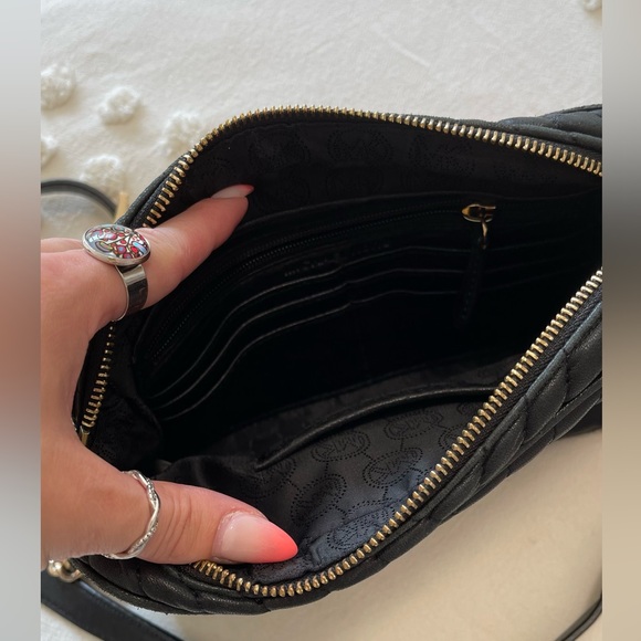 Small Black Michael Kors Crossbody - Picture 5 of 7